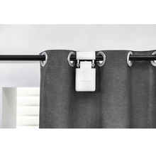 Rideau avec ouvre-rideau électronique sur tringle à rideaux