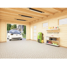 Garage avec voiture, nettoyeur haute pression et étagères