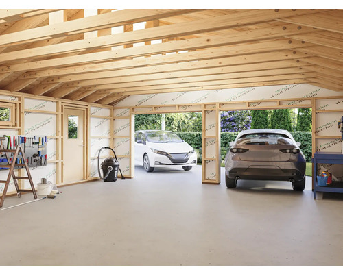 Garage spacieuse avec cadre en bois, deux voitures, outils et accessoires