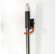 Serpillère avec support mural