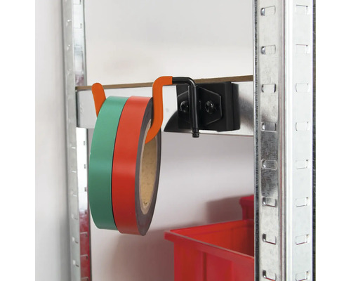 Deux rouleaux de ruban isolant sur un support d'étagère.