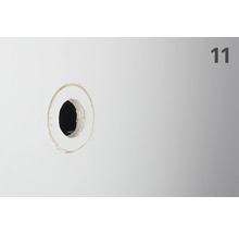 Trou dans le mur pour installation