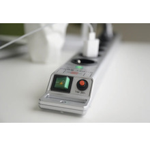 Steckdosenleiste mit Schalter und Überspannungsschutz