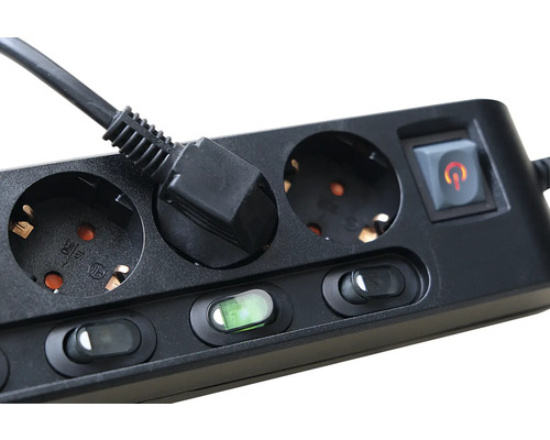 Multiprise avec interrupteur et fiche