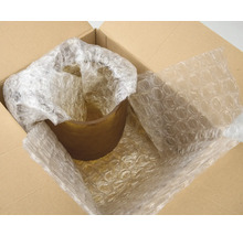 Pot de fleurs en plastique emballé dans un carton