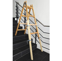 Barrière d'escalier en bois sur des escaliers