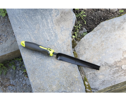 Outil de jardinage pour le repiquage avec échelle de mesure sur une plaque de pierre