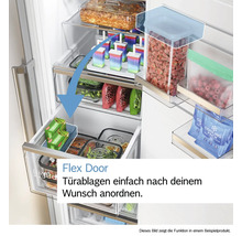 Congélateur ouvert avec fonction Flex Door pour un agencement flexible des balconnets de porte et une organisation claire des aliments.