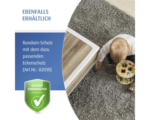 Eckenschutz für Möbel an einem Tisch montiert, ein spielendes Kind auf einem Teppich und das Siegel für geprüfte Kindersicherheit.
