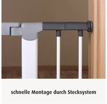 Detailansicht eines Schutzgitters mit Stecksystem zur schnellen Montage an einem Türrahmen.