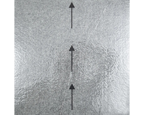 Pfeile zur Anzeige der Verlegerichtung auf einer strukturierten Oberfläche.