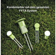 Verschiedene Komponenten des FYTA Systems auf einer Rasenfläche mit dem Text Kombinierbar mit dem gesamten FYTA System.