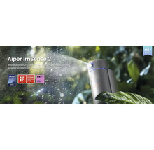 Système d irrigation intelligent Aiper IrriSense 2 pulvérisant de l eau dans le jardin, lauréat du CES Innovation Award 2025 et de l iF Design Award.