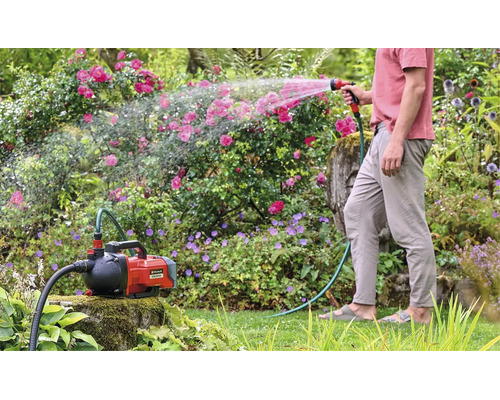 Akku-Gartenpumpe Einhell Power-X-Change AQUINNA 36/30 ohne Akku und Ladegerät, inkl. Gartenschlauch-Adapter 33,3 mm (1") AG