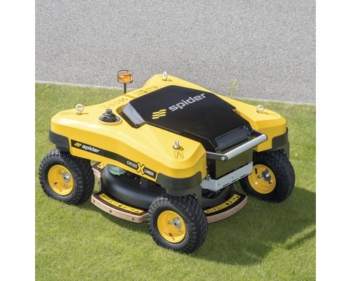 Gelber Spider Crossliner Rasenmäher auf Rasen