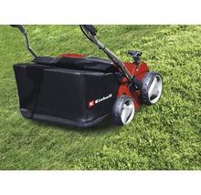 Scarificateur Einhell sur pelouse