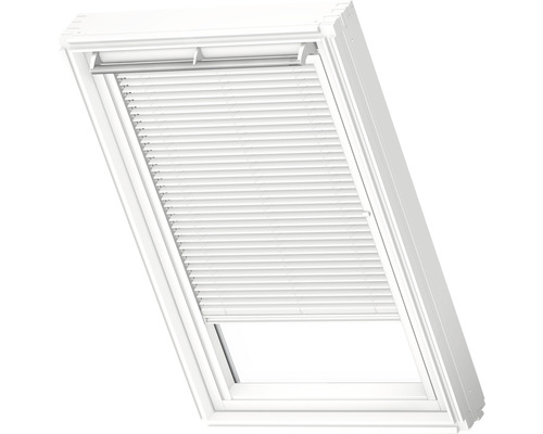 Dachfenster mit Jalousie zur Lichtregulierung