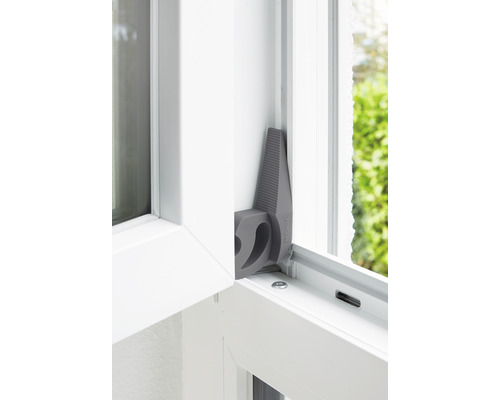 Grauer Fensterkeil zur Fenstersicherung