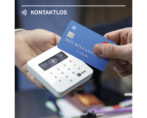 Paiement sans contact avec un terminal de carte Sumup et une carte de crédit