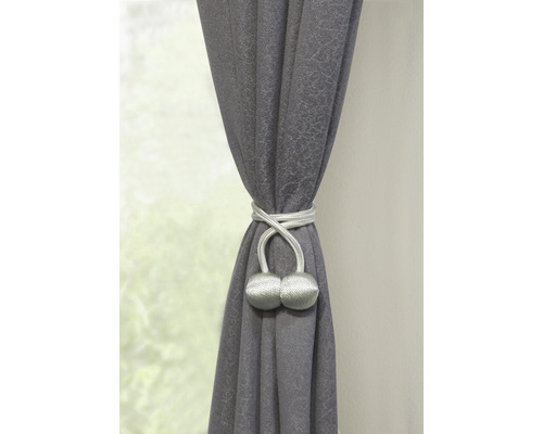 Grauer Vorhang mit Kordelhalter