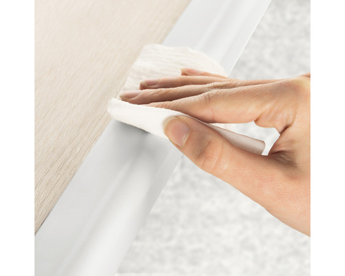 Reinigung einer Oberfläche mit einem Tuch