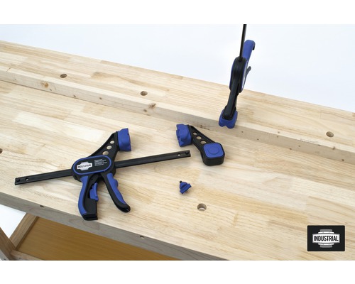 Werkbank mit Einhandzwingen