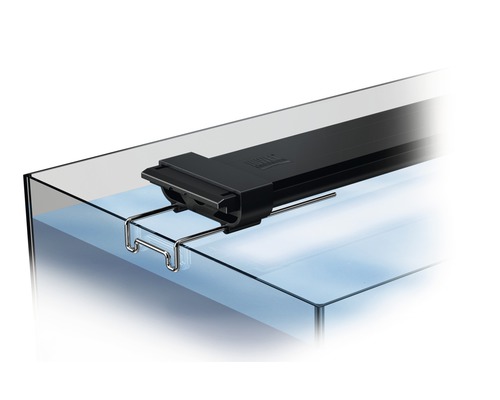 Aquariumabdeckung mit Halterung am Aquarium befestigt