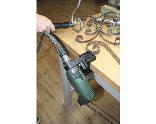 Perceuse électrique avec arbre flexible pour le meulage du métal