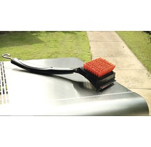 Brosse de barbecue avec poils et grattoir