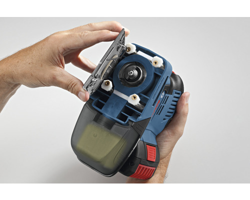 Akku Stichsäge im Detail mit Werkzeugaufnahme.