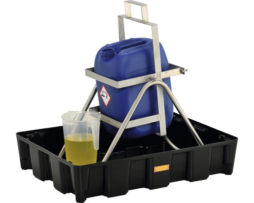 Auffangwanne mit Fass, Fassheber und Messbecher