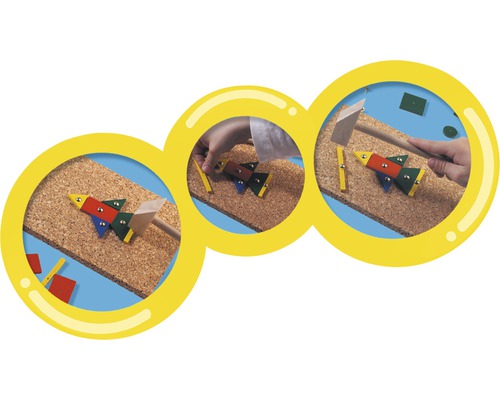 Série d''images d''un jeu de construction en bois avec un marteau et des formes colorées sur une plaque de liège