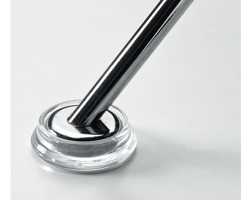 Patins pour meubles en plastique avec insert métallique pour protéger les sols