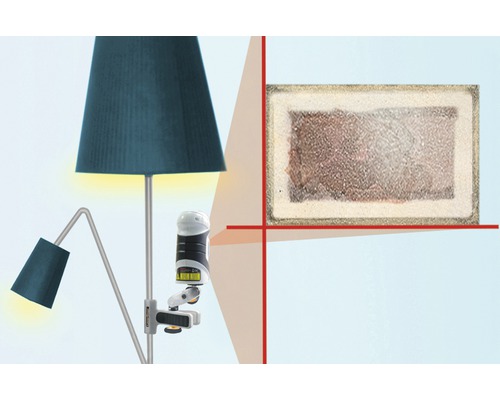 Szene mit einer Stehlampe, einem Laser Entfernungsmesser und einer rechteckigen Wandfliese