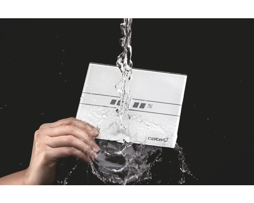 Balance de cuisine étanche avec affichage du pourcentage arrosée d''eau.