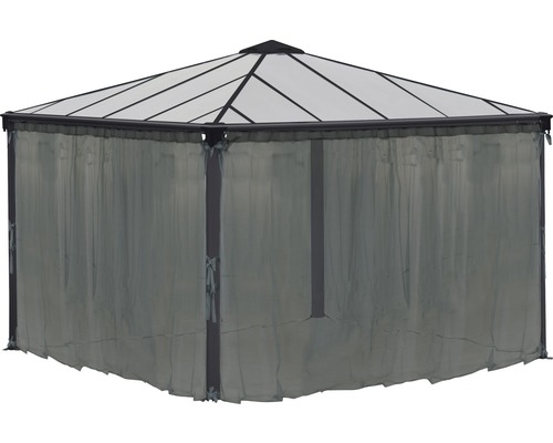 Pavillon mit Vorhängen für den Gartenbereich