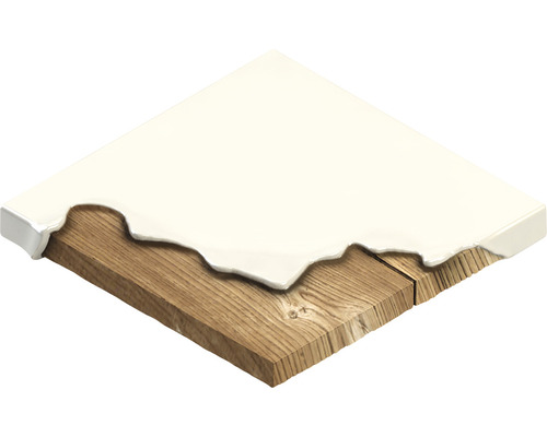 Holzbrett mit Fugenmasse