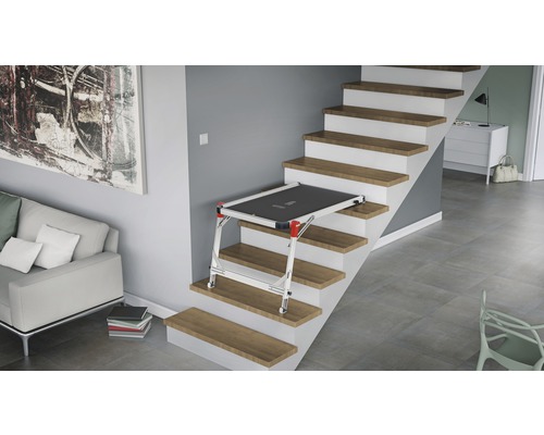 Plateforme d''escalier sur un escalier intérieur