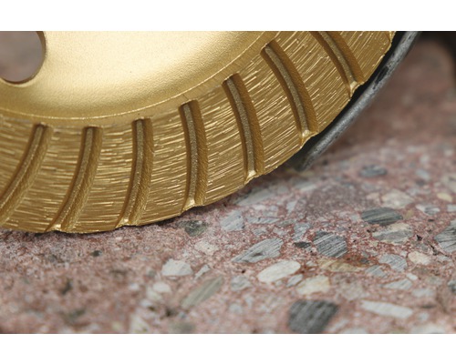 Diamantschleiftopf für Betonschleifer, Detailaufnahme der Schleifsegmente