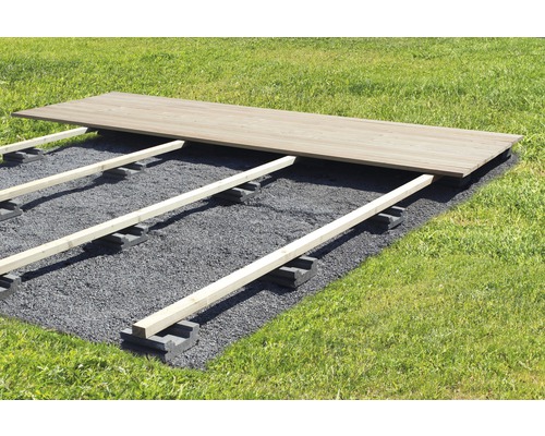 Aufbau einer Terrasse mit Unterkonstruktion und Terrassenplatten