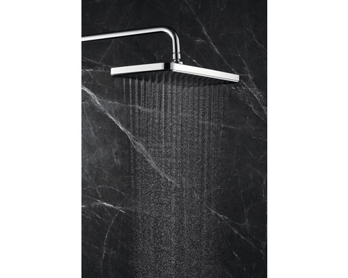 Pomme de douche carrée avec jet d''eau