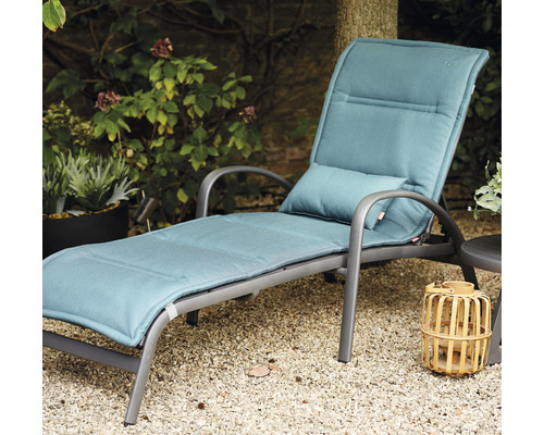 Chaise longue de jardin rembourrée avec coussin à l''extérieur