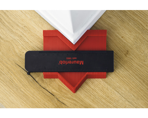 Konturlehre zur Übertragung von Konturen und Ecken