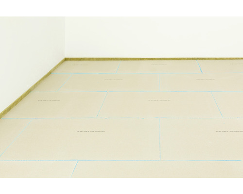 Verlegung von Dämmplatten auf einem Boden