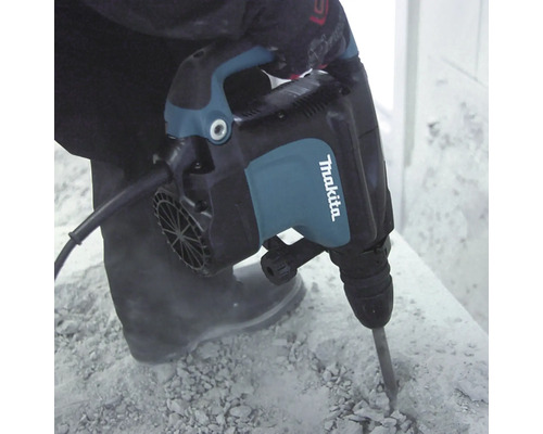 Marteau-piqueur Makita en utilisation sur un chantier