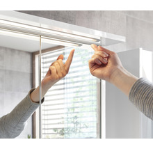 Spiegelschrank Pelipal xpressline 3261 105 x 16 x 72 cm weiß 3-türig LED
