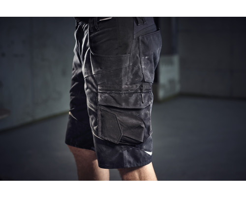 Shorts de travail avec de nombreuses poches