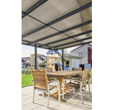 Terrasse avec toit de terrasse et coin salon
