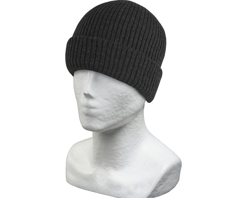 Bonnet tricoté gris sur une tête de mannequin