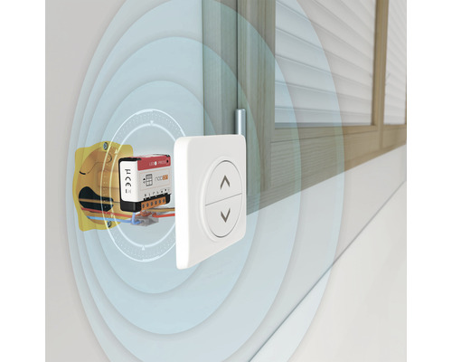 Commande de volet roulant sans fil avec interrupteur à côté d''une fenêtre